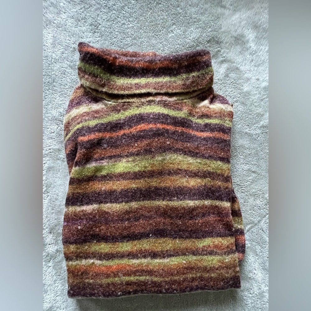 Turtle neck - Picture 2 of 6